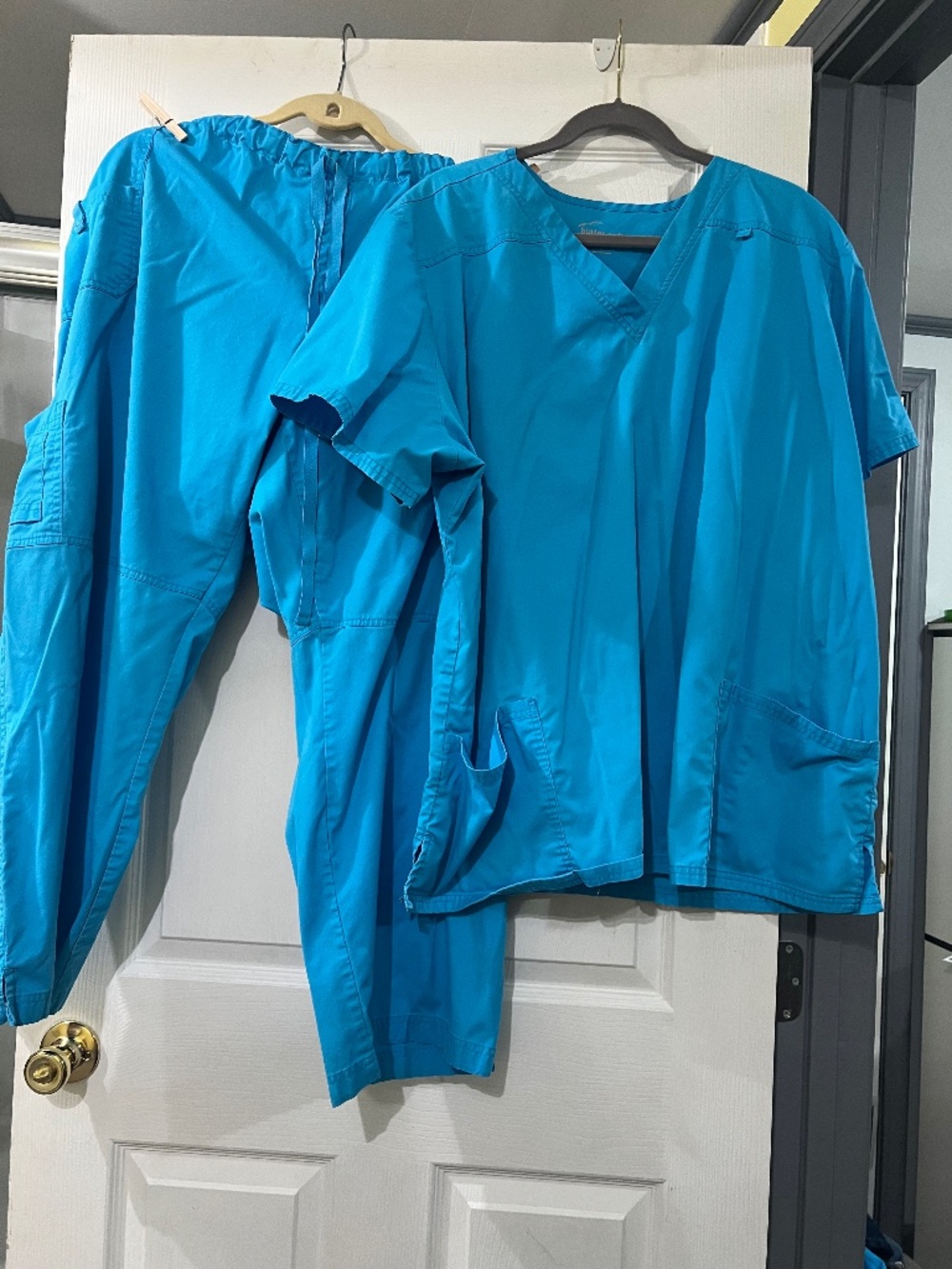 Women's 3 piece scrub set.